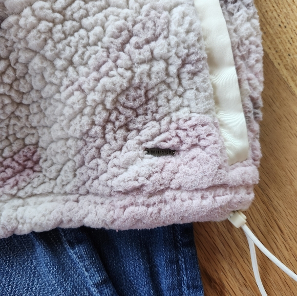 Hollister Pink Camo Sherpa Hoodie Jacket Size SM - Picture 8 of 8